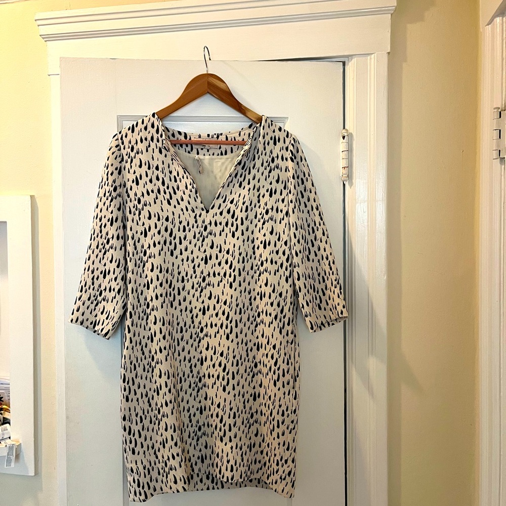 Adorable patterned Essentiel Antwerp mini tunic dress